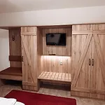 게스트하우스 Garni Zur Wacht 스트로블