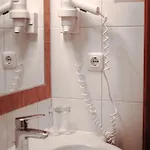 Garni Zur Wacht 게스트하우스 3*